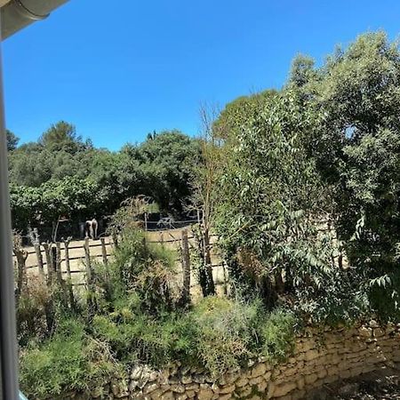 Gite Calme Et Cosy D' Eole Cornillon-Confoux Exterior foto
