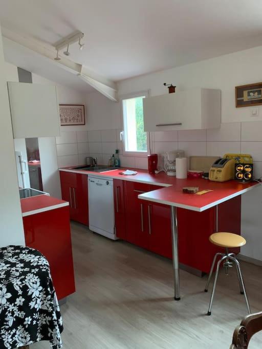 Gite Calme Et Cosy D' Eole Cornillon-Confoux Exterior foto